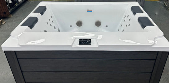 Whirlpool für kleine Gärten