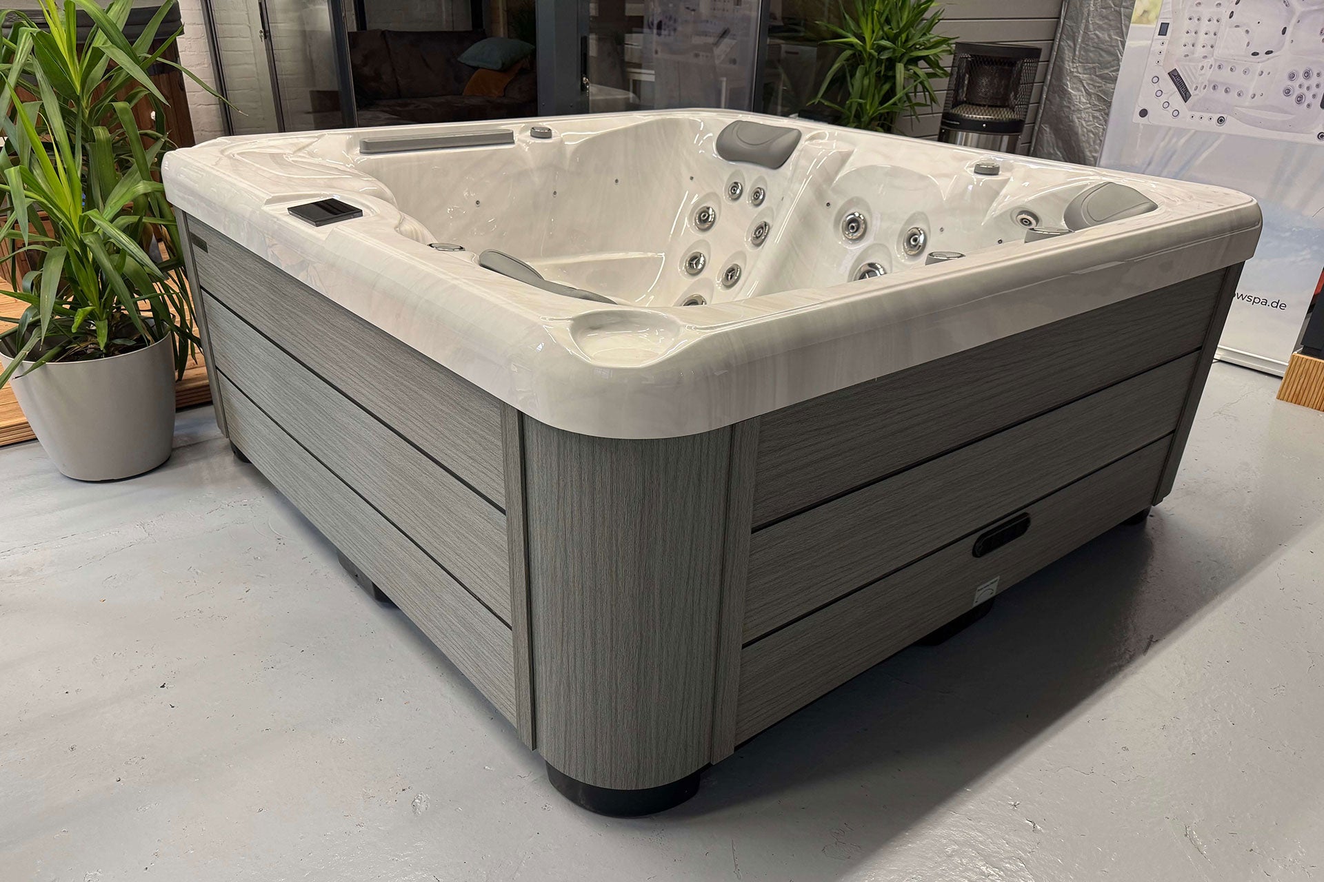 Verkleidung in Holzoptik