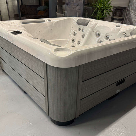 Verkleidung in Holzoptik