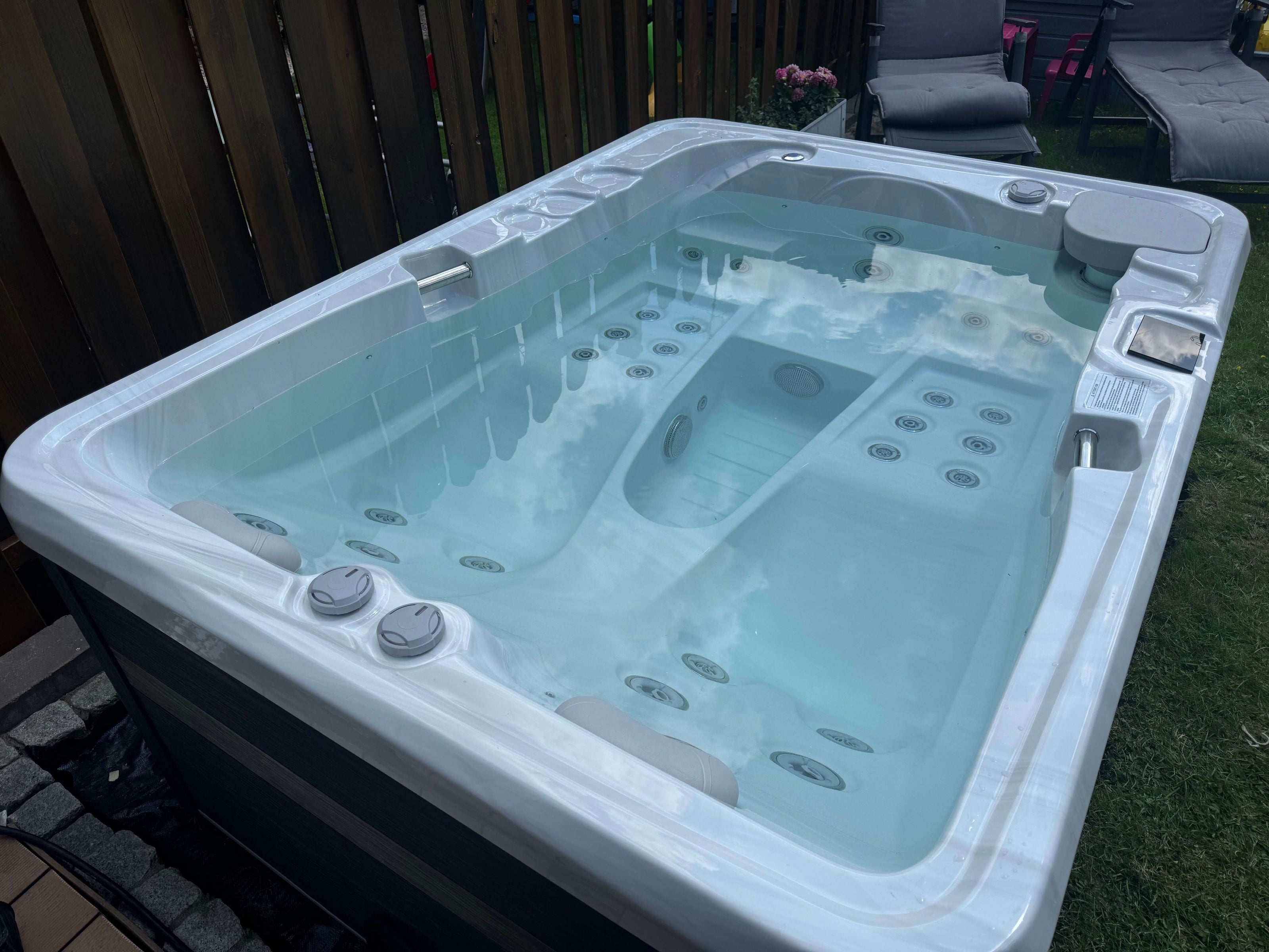 Ein kompakter Whirlpool