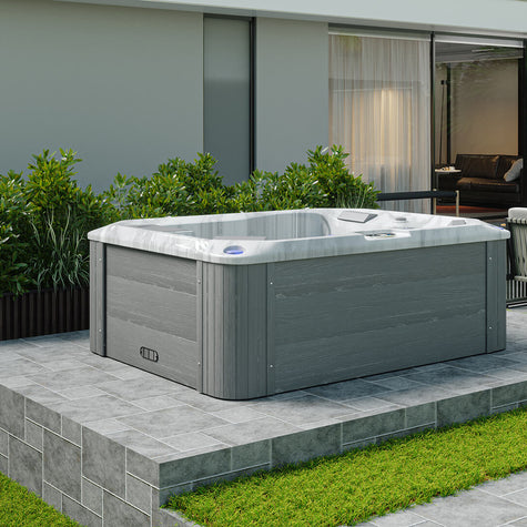 Terrassenpool Außenansicht