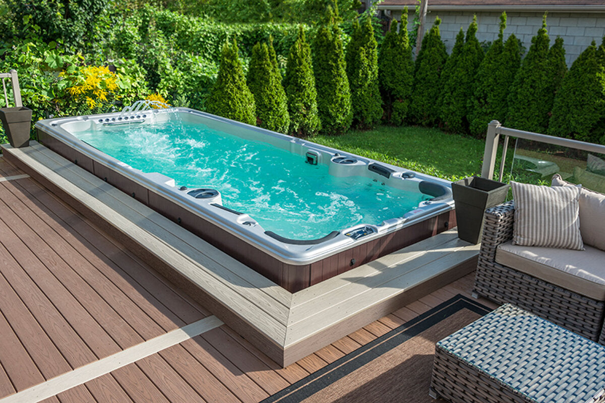 Swim Spa im Garten